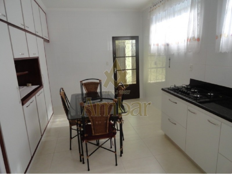 Ambar Imóveis | Imobiliária em Ribeirão Preto | Casa - Jardim Irajá - Ribeirão Preto