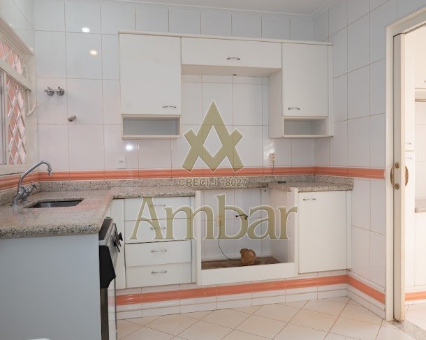 Sobrado à venda com 3 quartos, 280m² - Foto 4