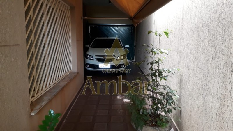 Ambar Imóveis | Imobiliária em Ribeirão Preto | Loja comercial - casa de fundo - Jardim Sumare - Ribeirão Preto