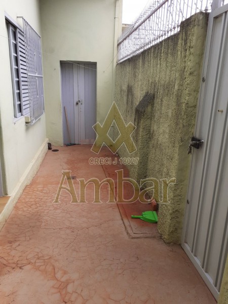 Ambar Imóveis | Imobiliária em Ribeirão Preto | Loja comercial - casa de fundo - Campos Eliseos - Ribeirão Preto