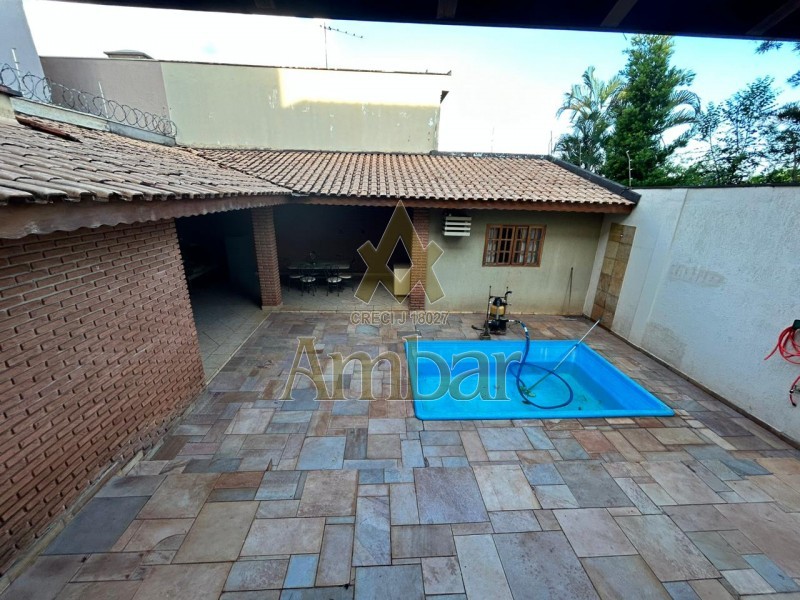 Ambar Imóveis | Imobiliária em Ribeirão Preto | Casa - Parque dos Bandeirantes - Ribeirão Preto