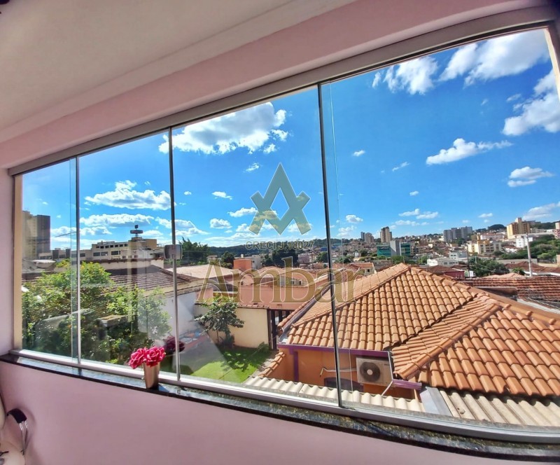 Ambar Imóveis | Imobiliária em Ribeirão Preto | Casa - Vila Seixas - Ribeirão Preto