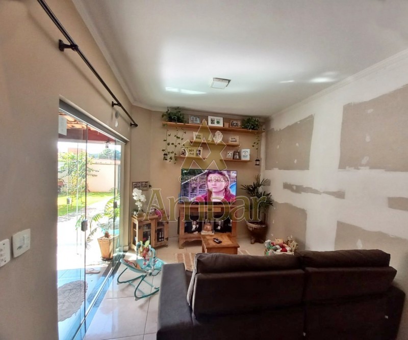 Ambar Imóveis | Imobiliária em Ribeirão Preto | Casa - Vila Seixas - Ribeirão Preto