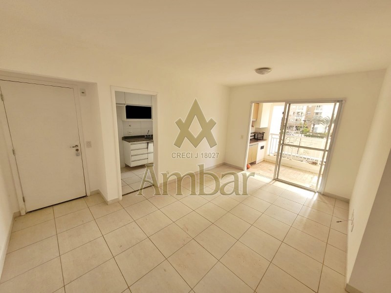 Apartamento para alugar com 2 quartos, 70m² - Foto 13