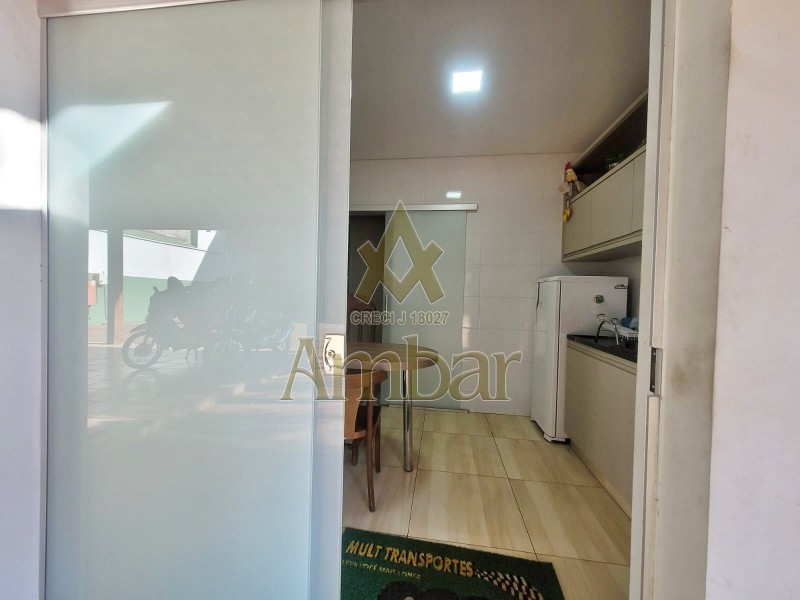 Ambar Imóveis | Imobiliária em Ribeirão Preto | Galpão/Área - Vila Carvalho - Ribeirão Preto