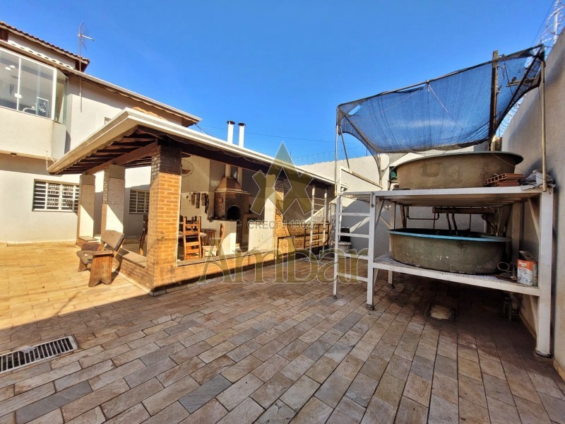 Ambar Imóveis | Imobiliária em Ribeirão Preto | Casa - Vila Carvalho - Ribeirão Preto