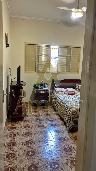 Ambar Imóveis | Imobiliária em Ribeirão Preto | Casa - Jardim Presidente Dutra - Ribeirão Preto
