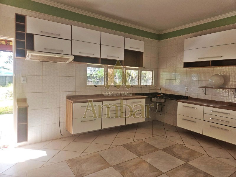 Ambar Imóveis | Imobiliária em Ribeirão Preto | Chácara - Centro - São Sebastião do Paraiso