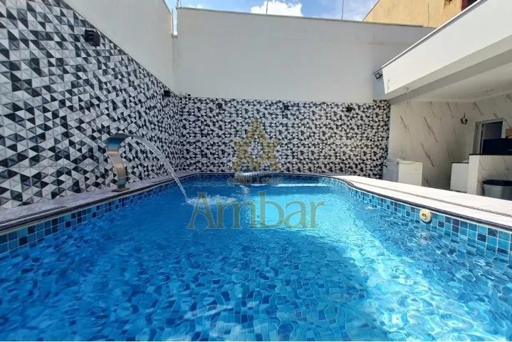 Casa para alugar com 4 quartos, 250m² - Foto 7
