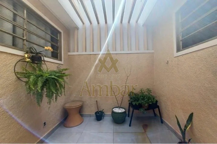 Casa para alugar com 4 quartos, 250m² - Foto 2