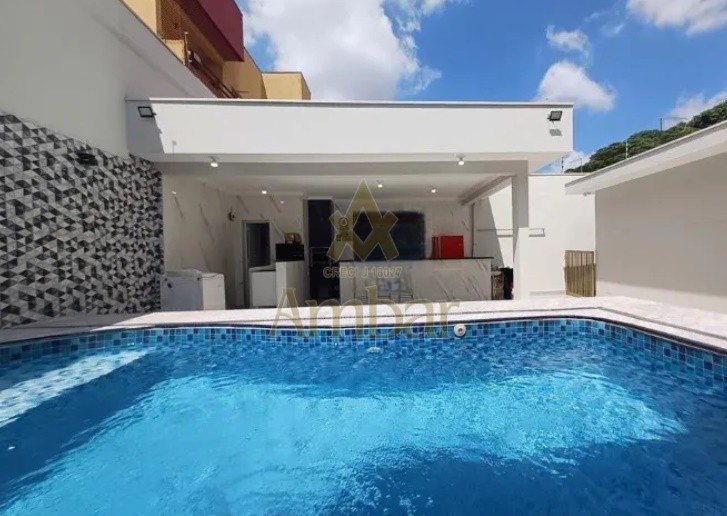 Casa para alugar com 4 quartos, 250m² - Foto 1
