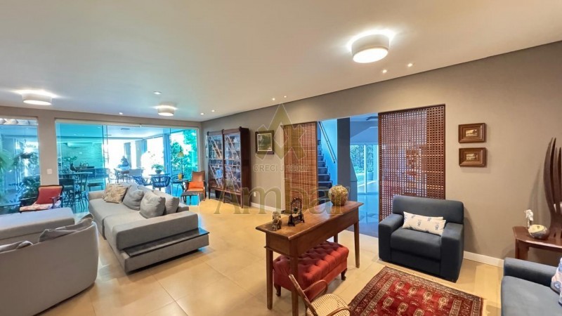 Ambar Imóveis | Imobiliária em Ribeirão Preto | Casa de Condomínio - Quinta dos Oitis - ARARAQUARA
