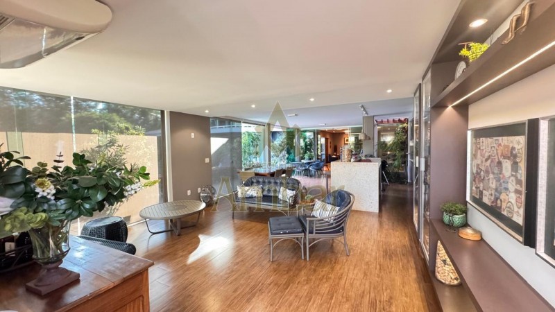 Ambar Imóveis | Imobiliária em Ribeirão Preto | Casa de Condomínio - Quinta dos Oitis - ARARAQUARA