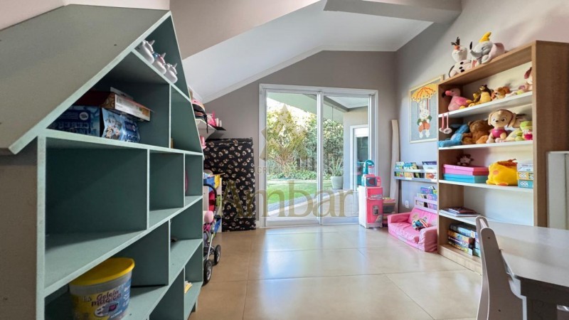 Ambar Imóveis | Imobiliária em Ribeirão Preto | Casa de Condomínio - Quinta dos Oitis - ARARAQUARA