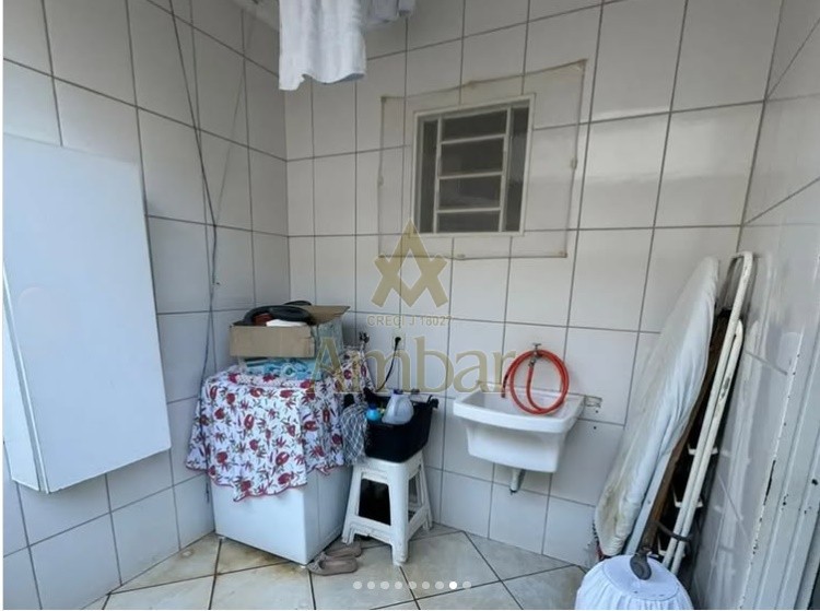 Casa à venda com 2 quartos, 46m² - Foto 8