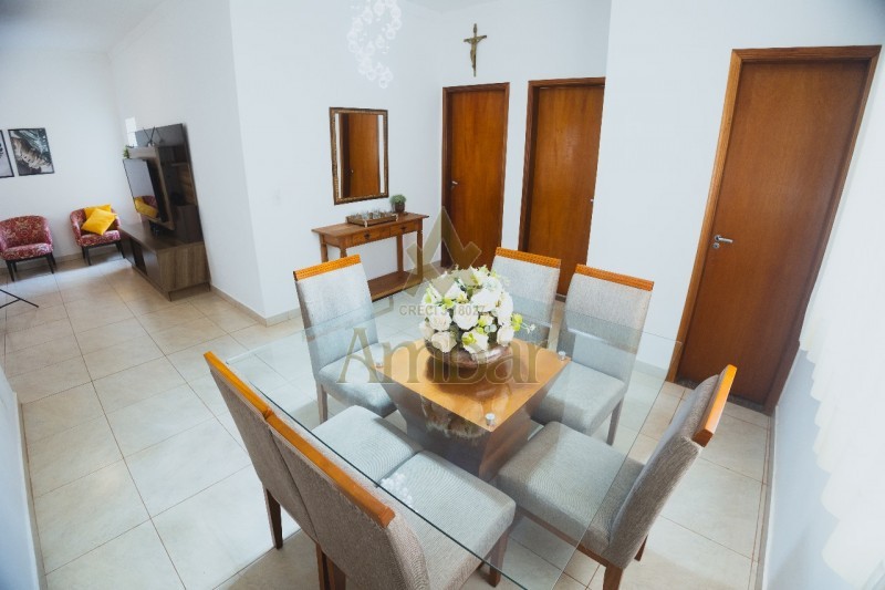 Ambar Imóveis | Imobiliária em Ribeirão Preto | Casa - Jardim Botânico - Cravinhos