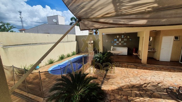 Ambar Imóveis | Imobiliária em Ribeirão Preto | Casa - Ribeirânia - Ribeirão Preto