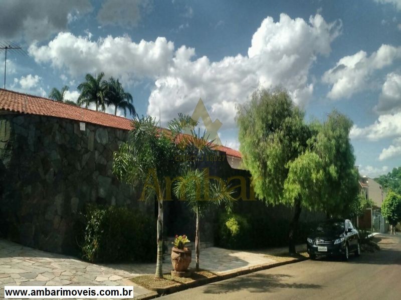 Ambar Imóveis | Imobiliária em Ribeirão Preto | Casa - Jardim São Luiz - Ribeirão Preto